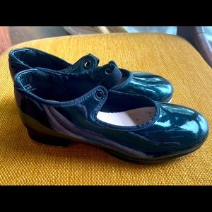 Capezio tap shoes